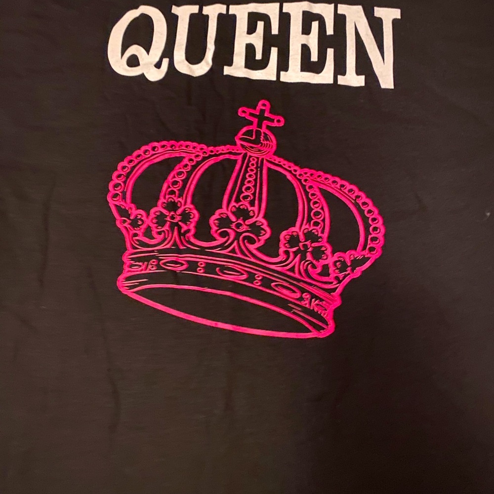 Couples T-shirt King and Queen